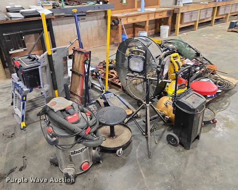 image for item EV4514 Shop equipment