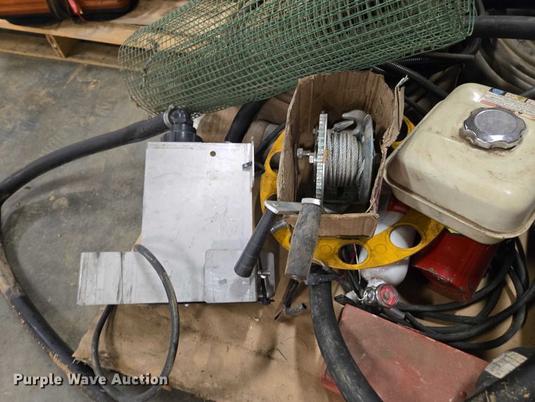 image for item EV4514 Shop equipment