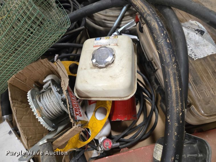 image for item EV4514 Shop equipment