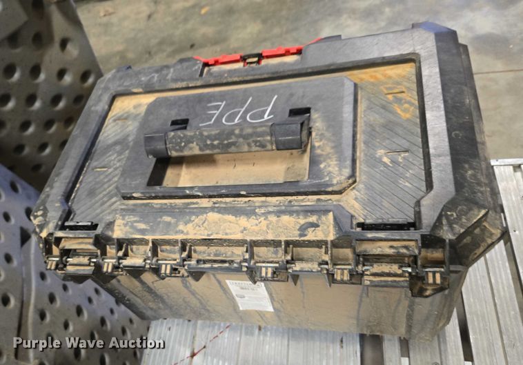 image for item EV4514 Shop equipment