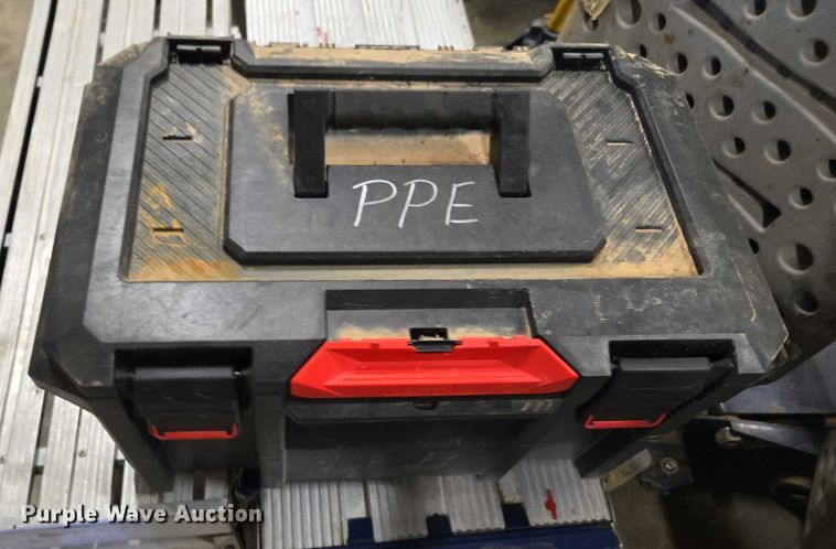 image for item EV4514 Shop equipment