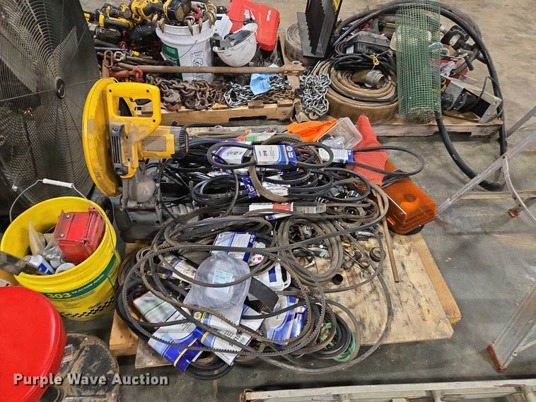 image for item EV4514 Shop equipment