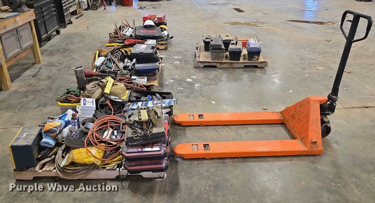 image for item EV4515 Shop tools