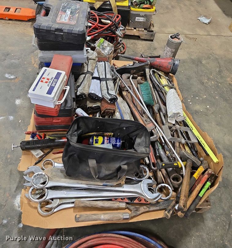 image for item EV4515 Shop tools