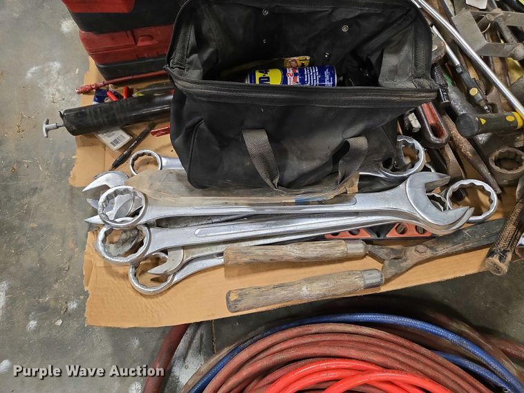 image for item EV4515 Shop tools