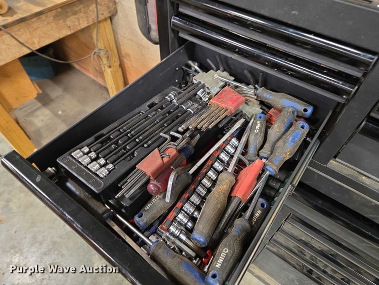 image for item EV4516 Shop tools and bolts