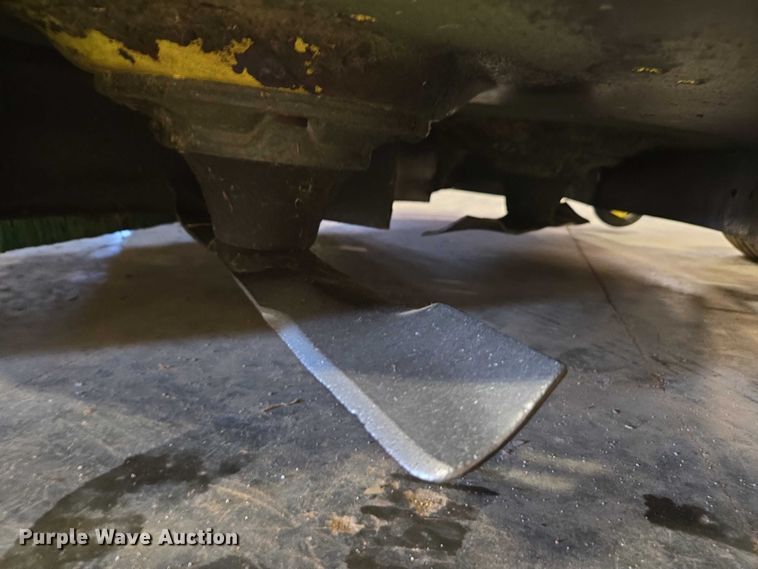 image for item EV4517 John Deere Z540R ZTR lawn mower