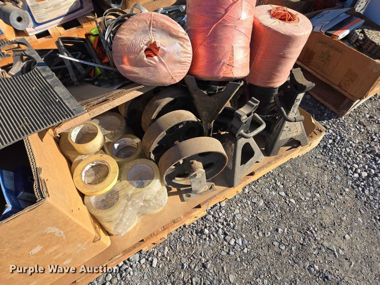 image for item EV4519 Shop tools and parts