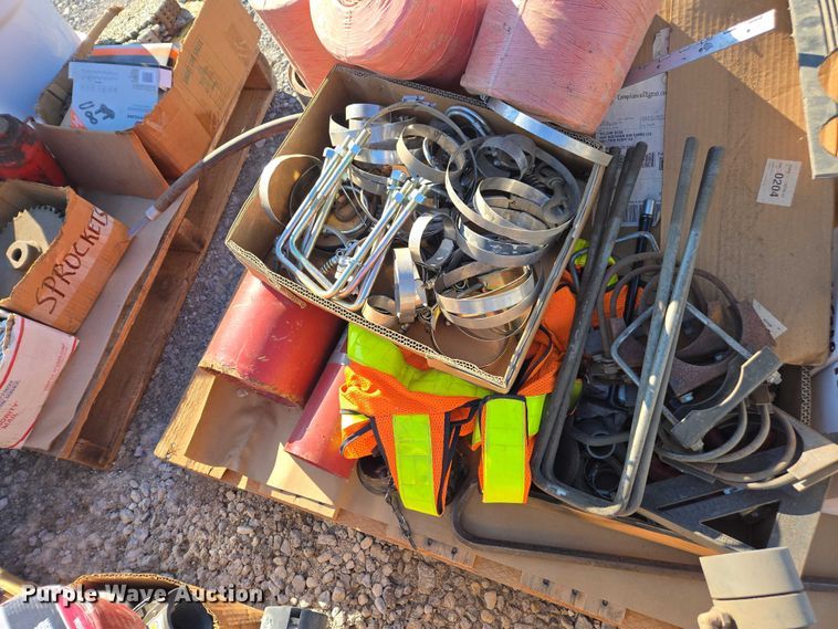 image for item EV4519 Shop tools and parts