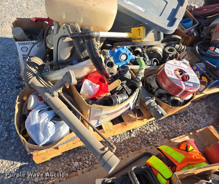 image for item EV4519 Shop tools and parts