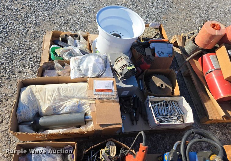 image for item EV4519 Shop tools and parts