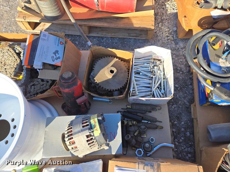 image for item EV4519 Shop tools and parts