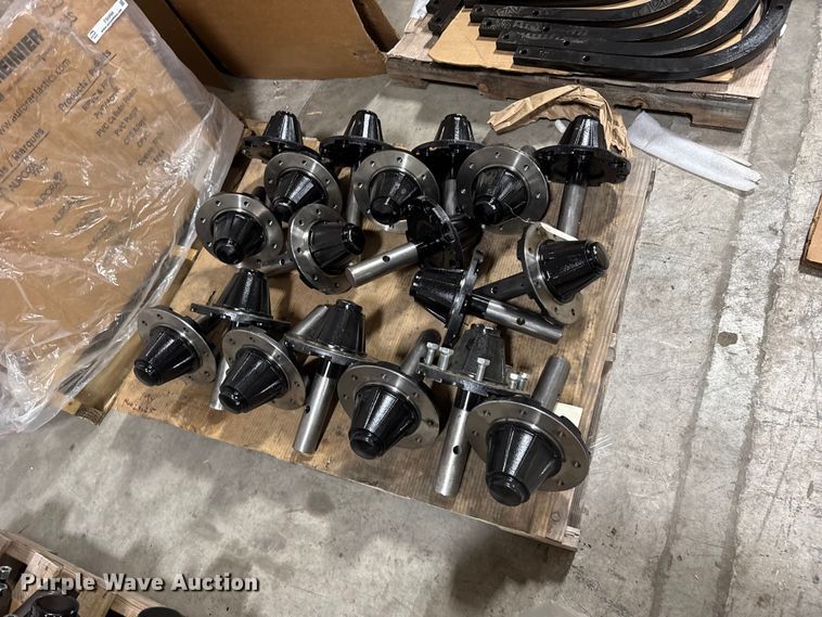 image for item FB0494 Approx. (40) 8 lug hubs