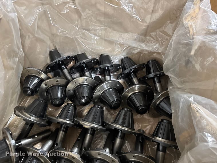 image for item FB0494 Approx. (40) 8 lug hubs