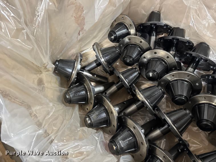 image for item FB0494 Approx. (40) 8 lug hubs