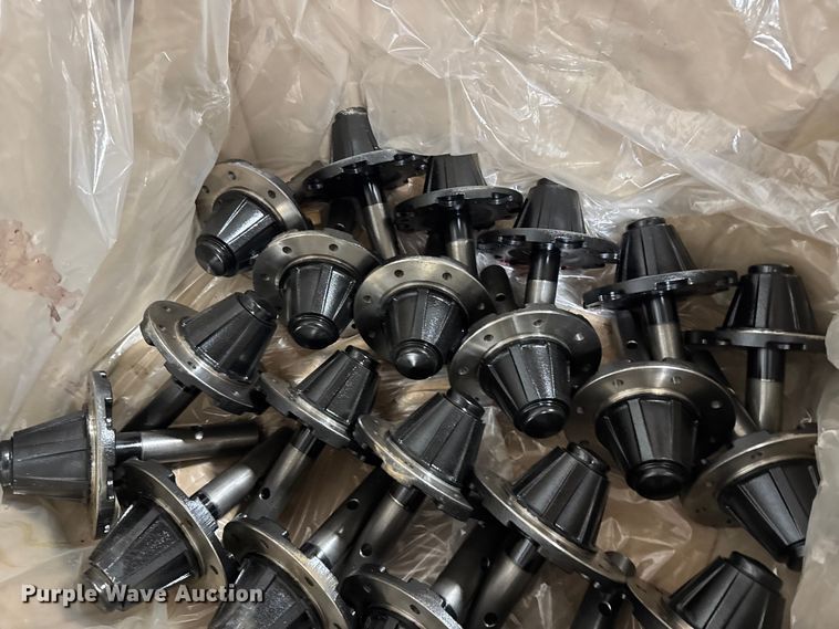 image for item FB0494 Approx. (40) 8 lug hubs