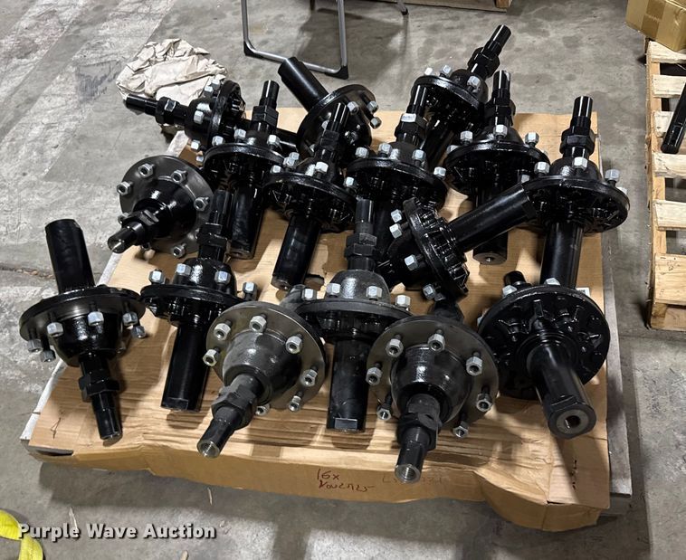 image for item FB0496 Straddle hub assembly