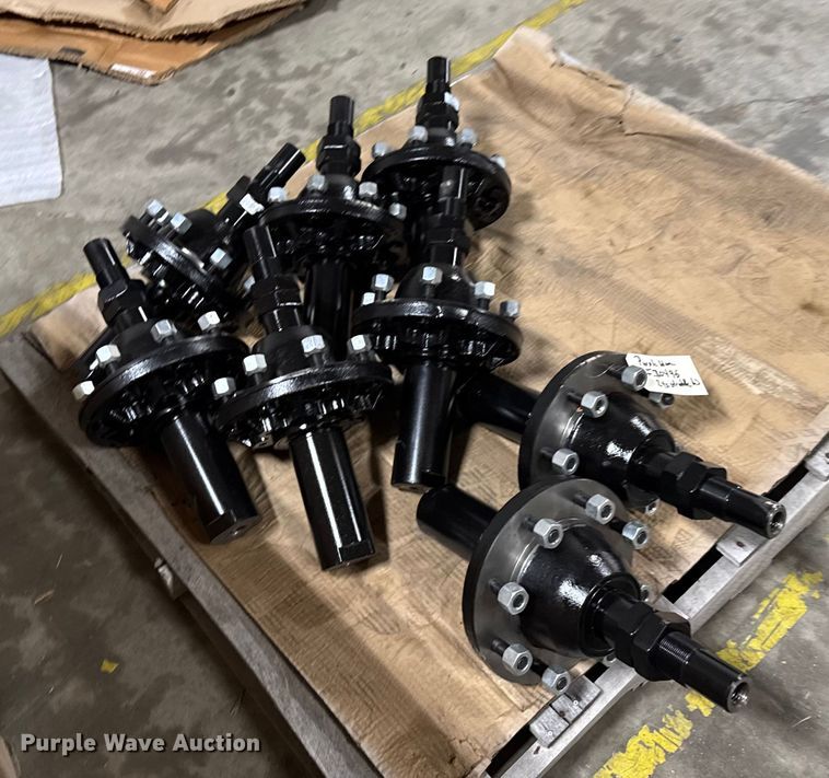 image for item FB0496 Straddle hub assembly