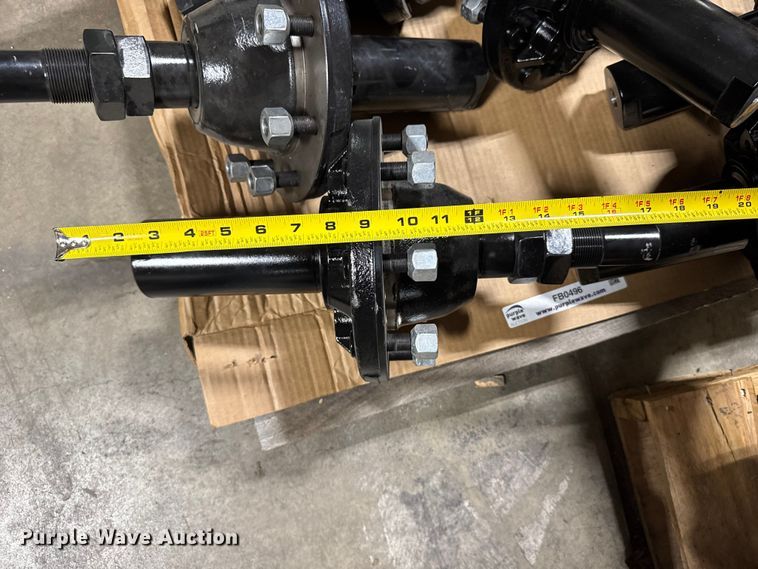 image for item FB0496 Straddle hub assembly