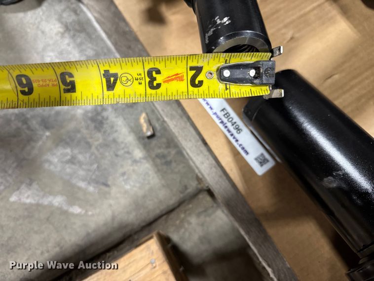 image for item FB0496 Straddle hub assembly