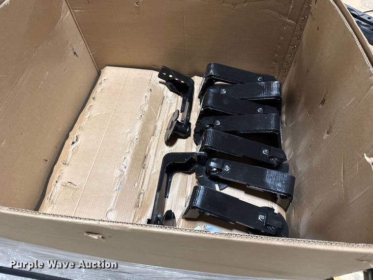 image for item FB0497 (16) row Shield Ag spilt mount row unit for NH3