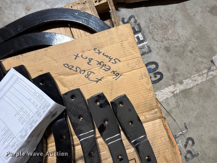 image for item FB0500 (16) Shield Ag row units