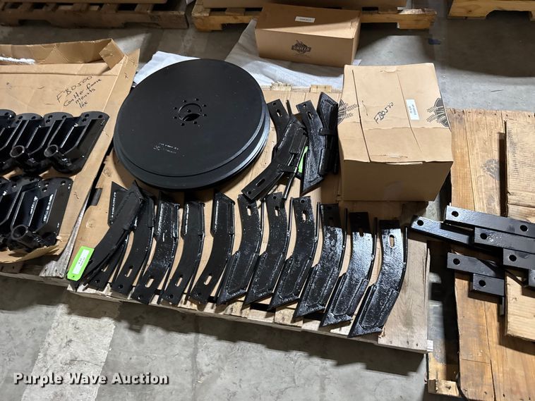 image for item FB0500 (16) Shield Ag row units