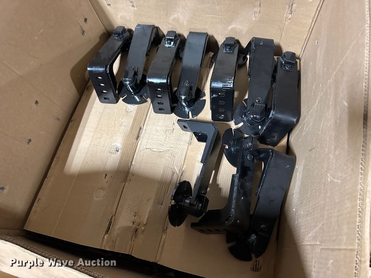 image for item FB0500 (16) Shield Ag row units