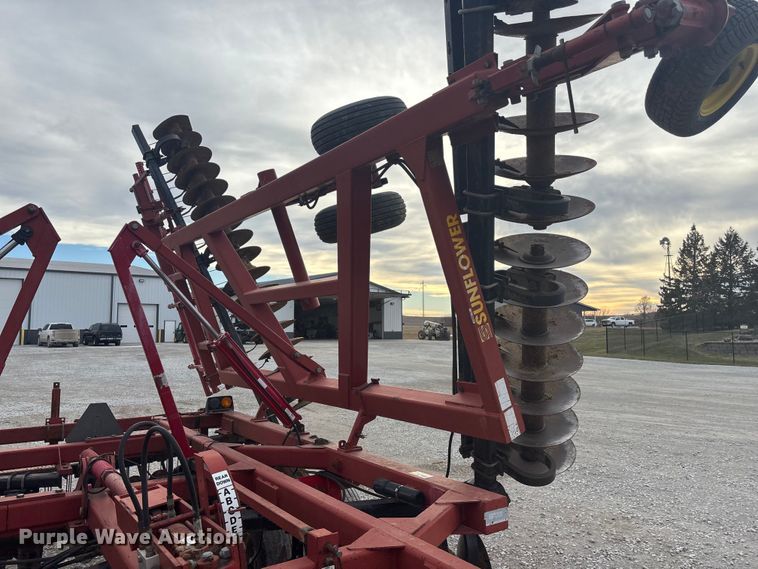 image for item FG1630 Sunflower 1433 double off-set disk