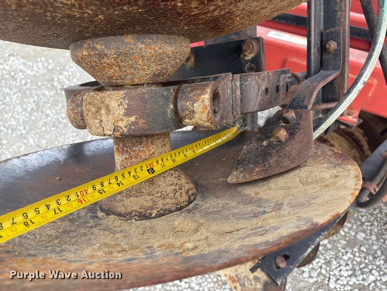 image for item FG1630 Sunflower 1433 double off-set disk