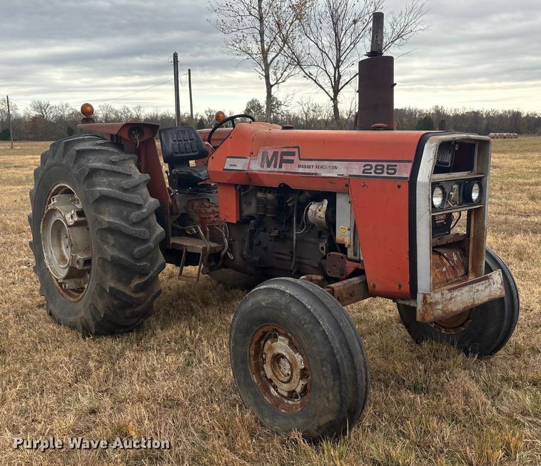 image for item FI0037 Massey Ferguson 285 tractor
