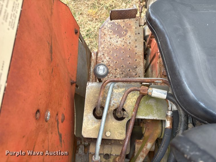 image for item FI0037 Massey Ferguson 285 tractor