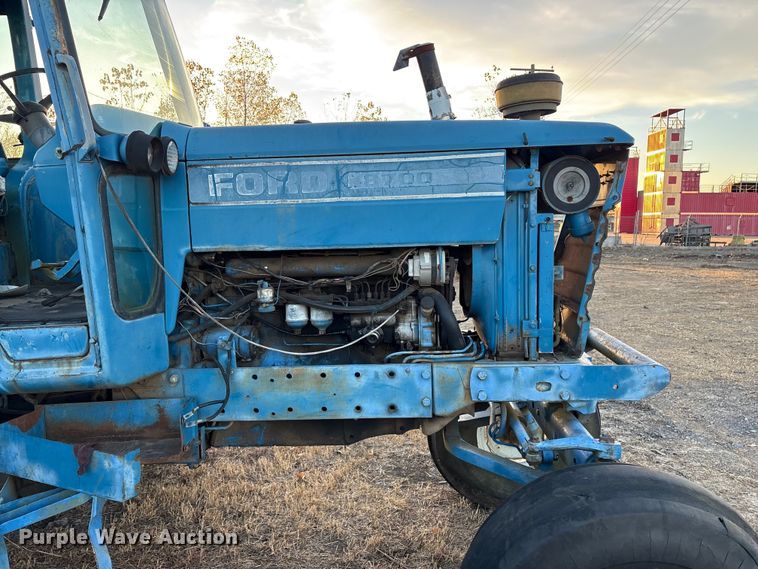 image for item FI0050 Ford 8700 tractor