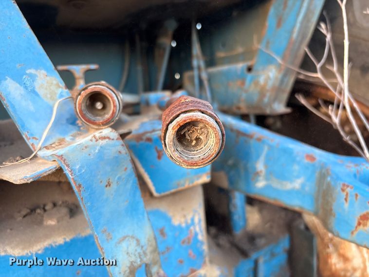 image for item FI0050 Ford 8700 tractor