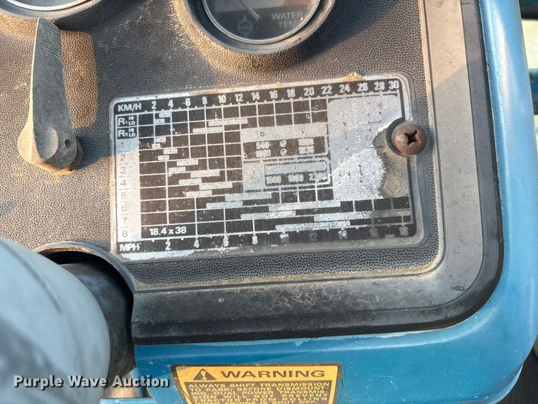 image for item FI0050 Ford 8700 tractor