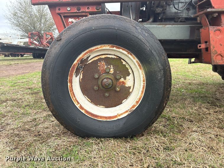 image for item FI0063 Hesston tractor