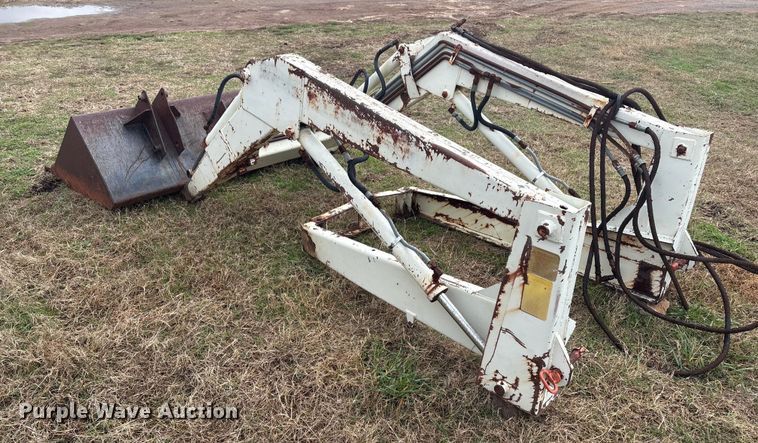 image for item FI0063 Hesston tractor