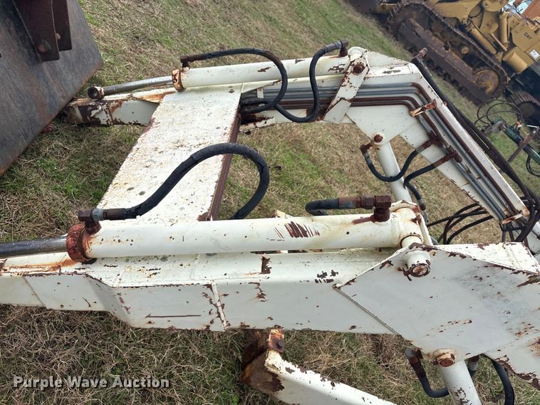 image for item FI0063 Hesston tractor