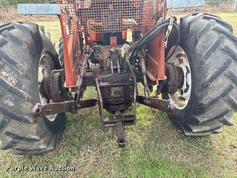 image for item FI0069 Hesston 466DT/L/20 MFWD tractor