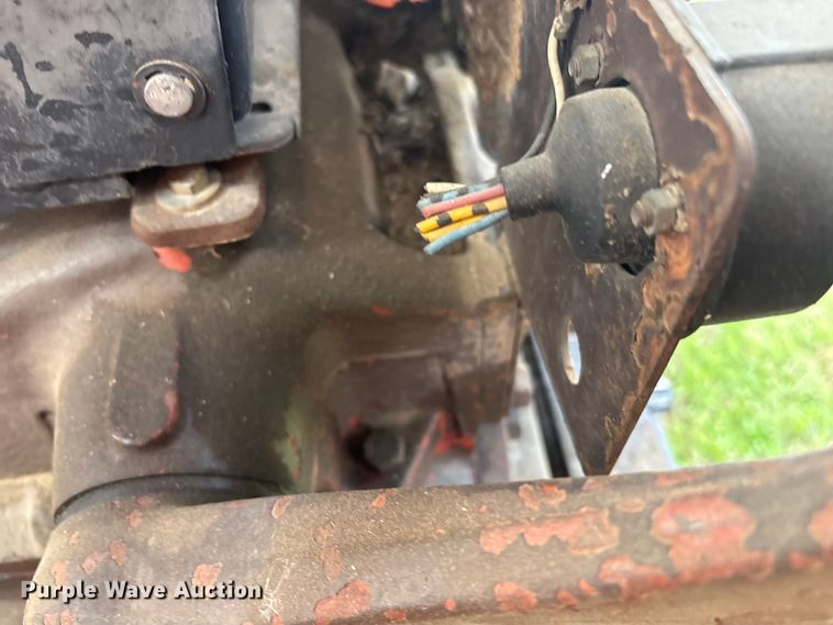 image for item FI0069 Hesston 466DT/L/20 MFWD tractor