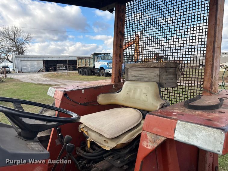 image for item FI0069 Hesston 466DT/L/20 MFWD tractor