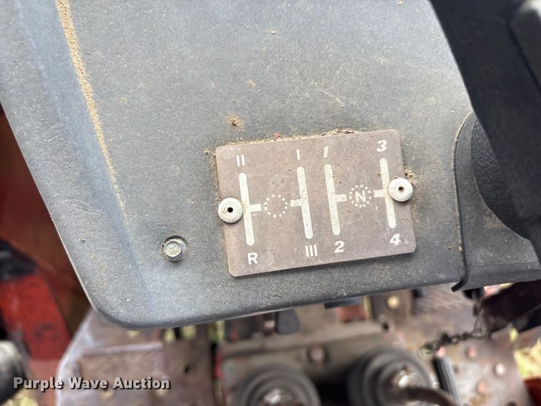 image for item FI0069 Hesston 466DT/L/20 MFWD tractor