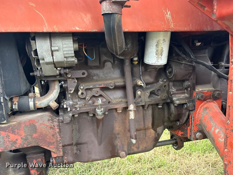 image for item FI0069 Hesston 466DT/L/20 MFWD tractor