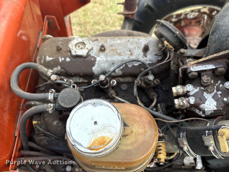 image for item FI0069 Hesston 466DT/L/20 MFWD tractor