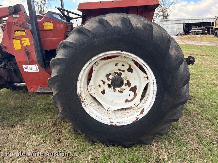 image for item FI0069 Hesston 466DT/L/20 MFWD tractor