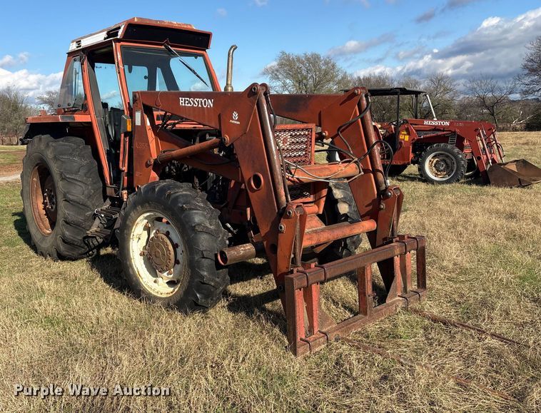 image for item FI0070 Hesston 80-90DT/12 MFWD tractor