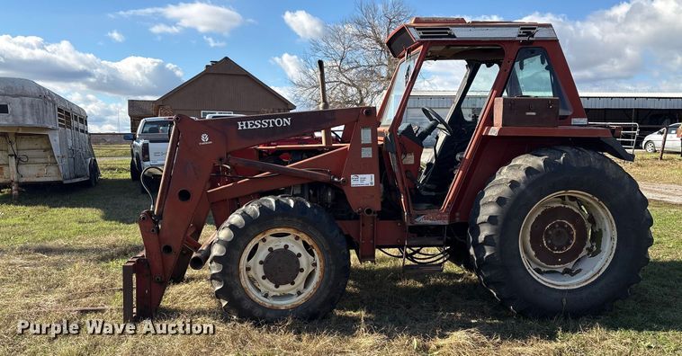 image for item FI0070 Hesston 80-90DT/12 MFWD tractor