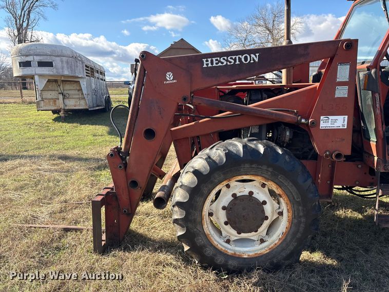 image for item FI0070 Hesston 80-90DT/12 MFWD tractor