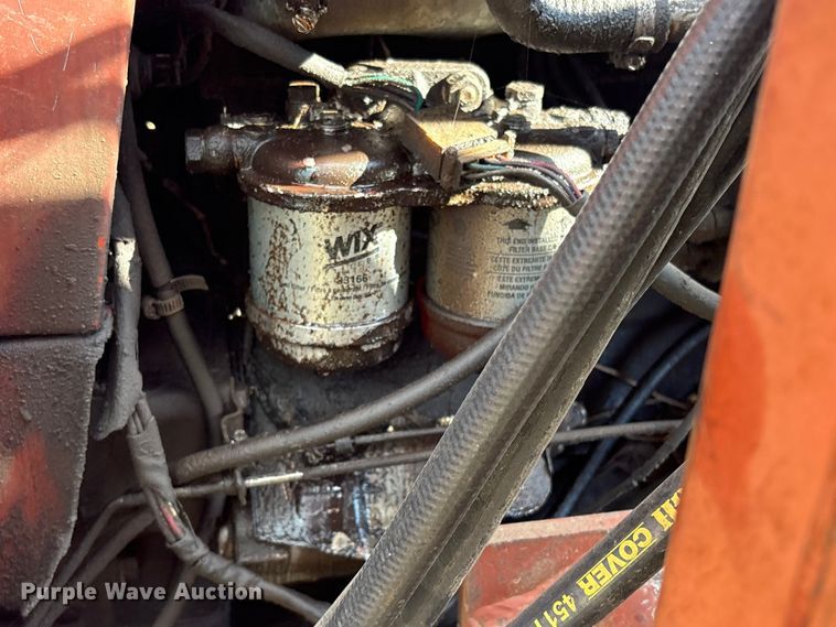 image for item FI0070 Hesston 80-90DT/12 MFWD tractor