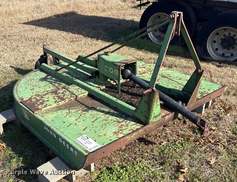 image for item FI0094 John Deere 606 rotary mower